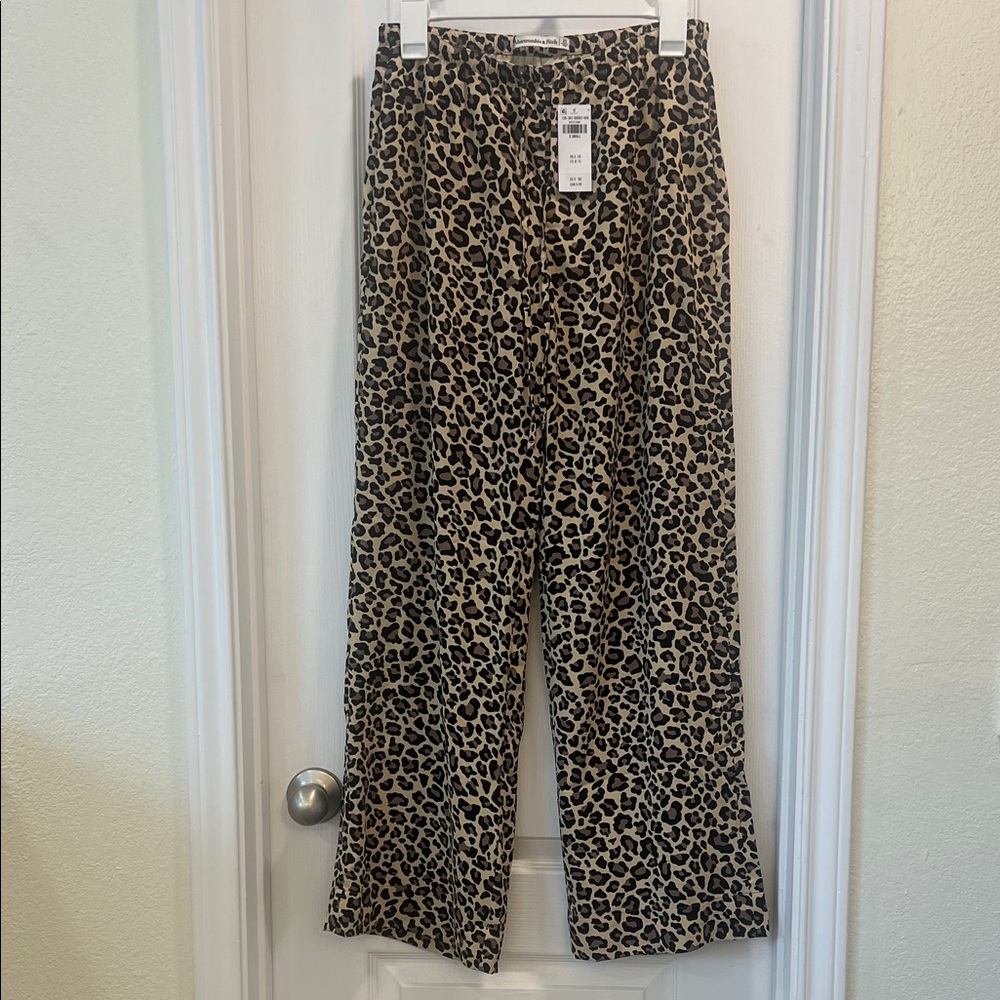 Leopard Print Pants NWT A&F